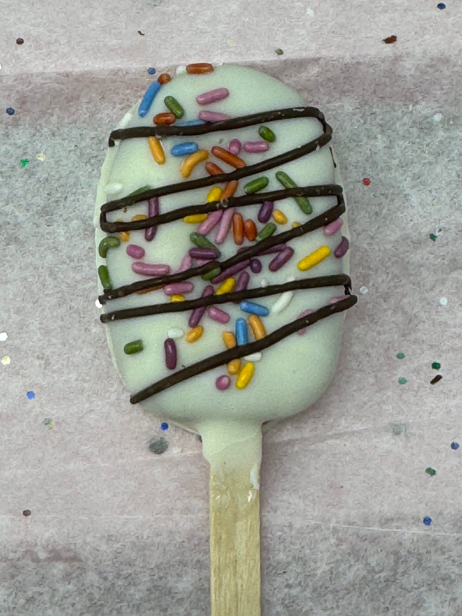White Cake Pop (full size)
