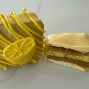 Lemon Cake Pop with Lemon Buttercream Filling