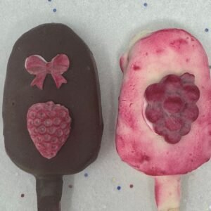 Strawberry Cake Pop